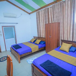 Ceylaan Sea Pvt Ltd Bed & Breakfast
